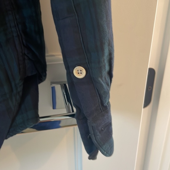 Rag and bone navy/green plaid button down. - Picture 4 of 4